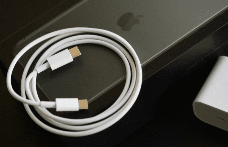How and Where to Buy Original iPhone Charger in Pakistan