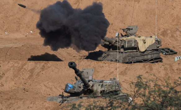 An Israeli self-propelled artillery unit